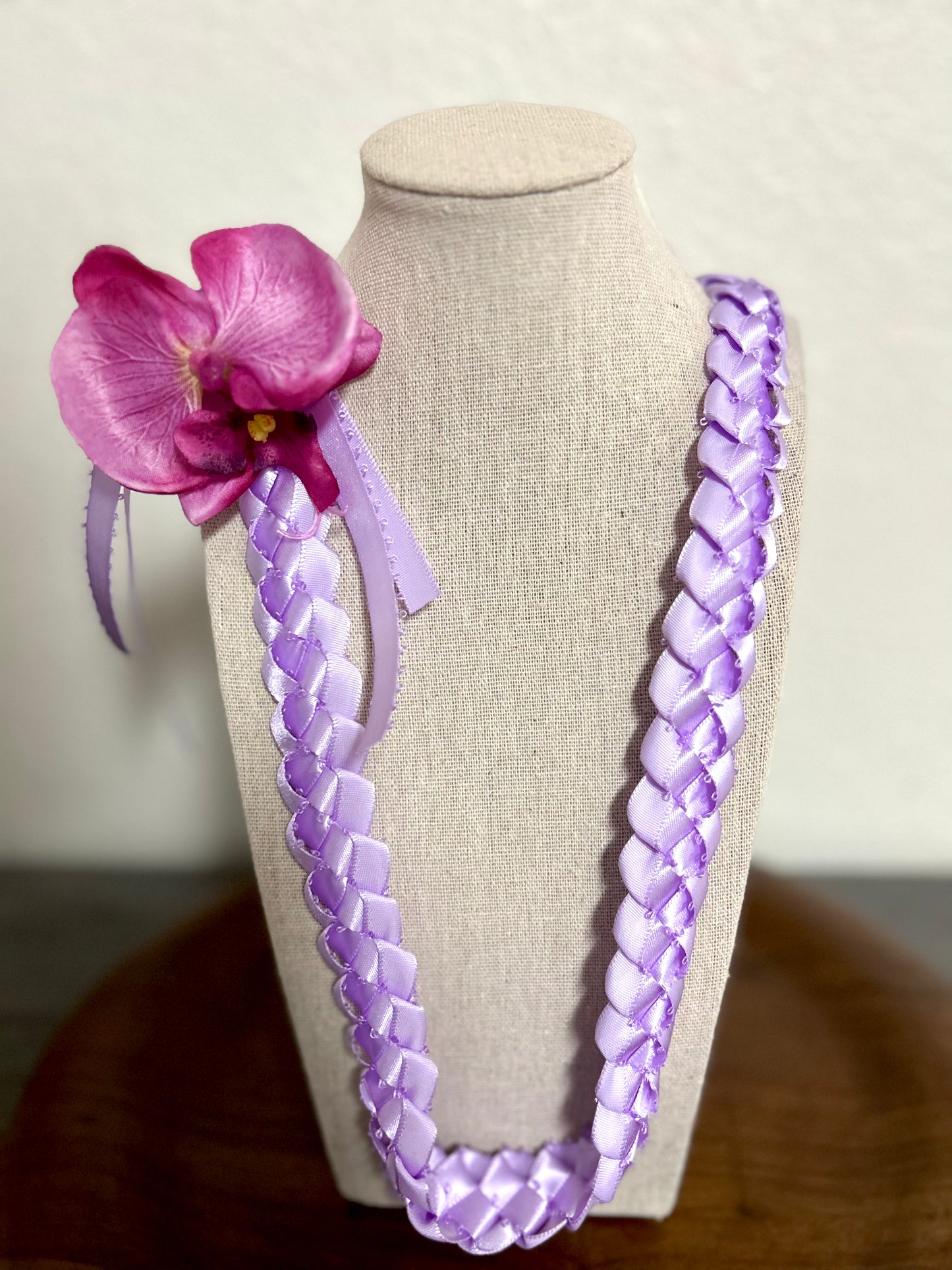 Orchid Single Strand Lei