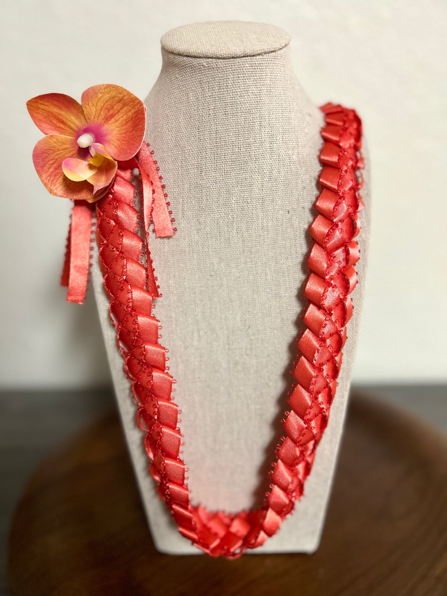 Orchid Single Strand Lei