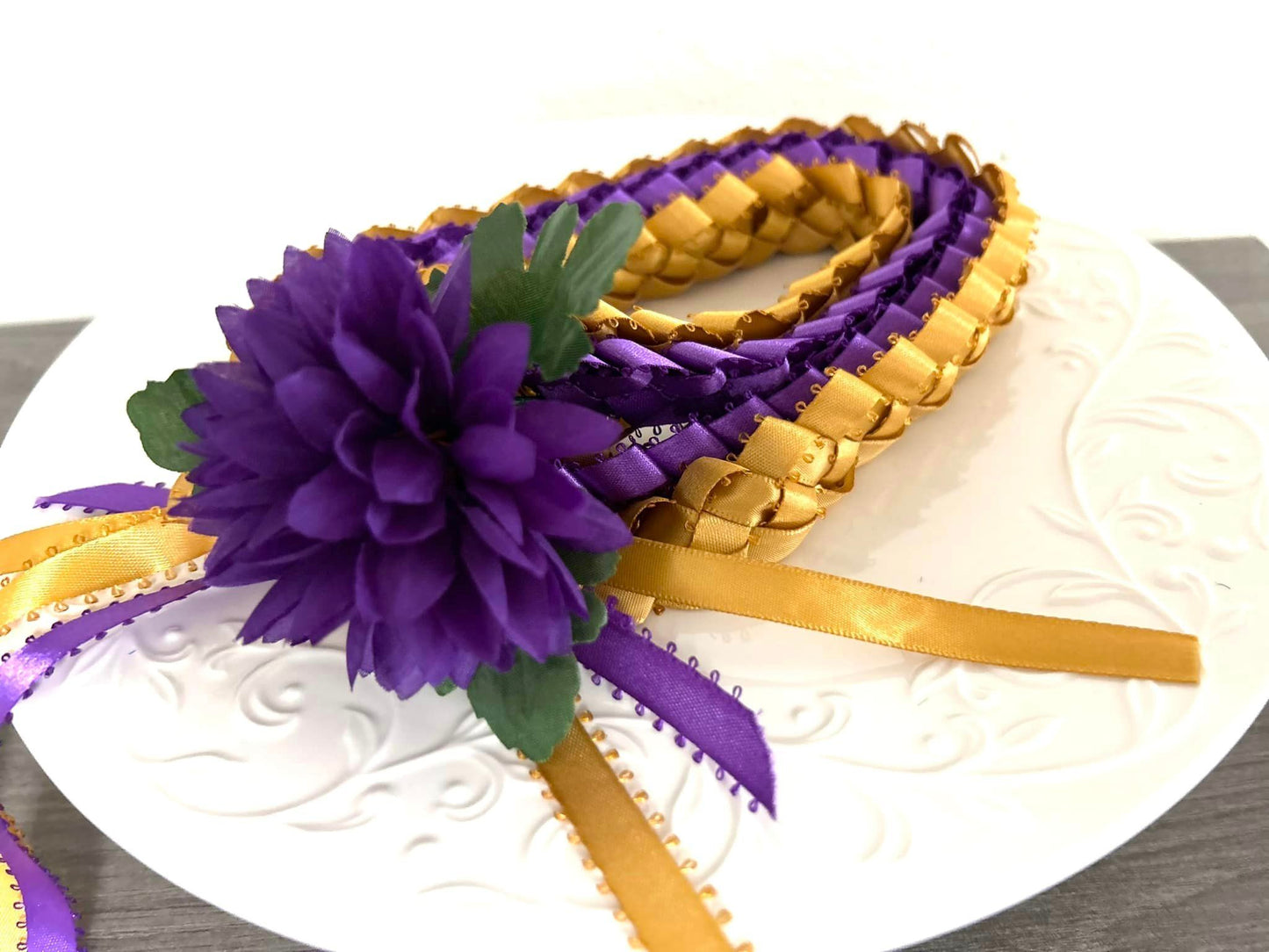 DOUBLE STRAND LEI WITH MUM [Assorted Colors Available]